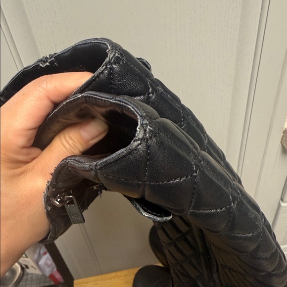 Arturo Chiang Black Quilted Fusco Boots /Size 9.5 - Picture 13 of 17